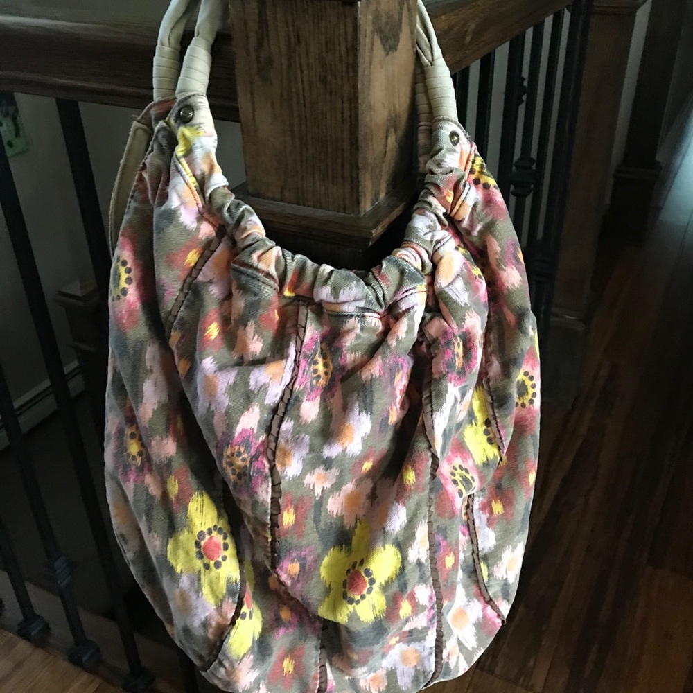 Tote or Beach bag everyday bag to run and go bag